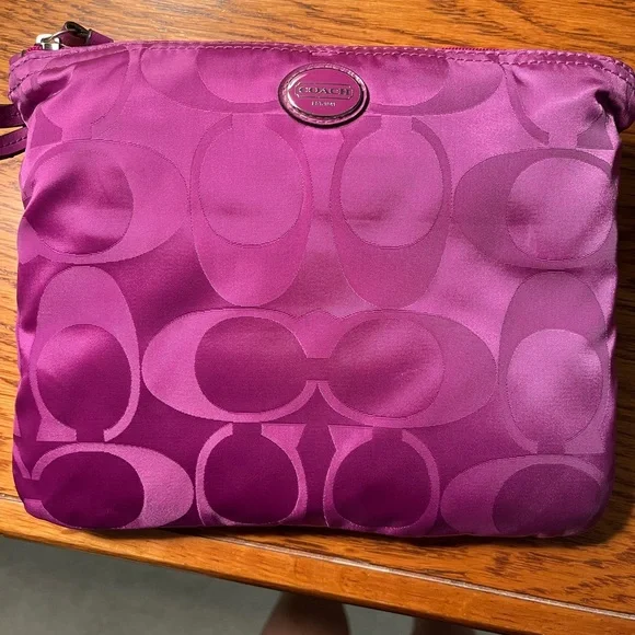 Coach Pink Tote with Signature Monogram - Picture 1 of 7